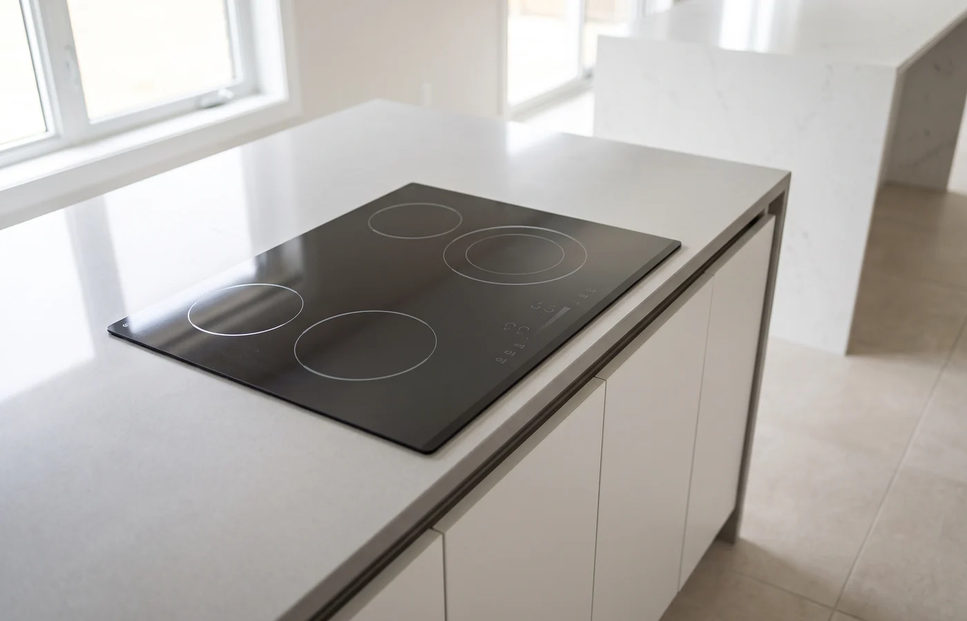 Smooth-top cooktop in a Canadian kitchen